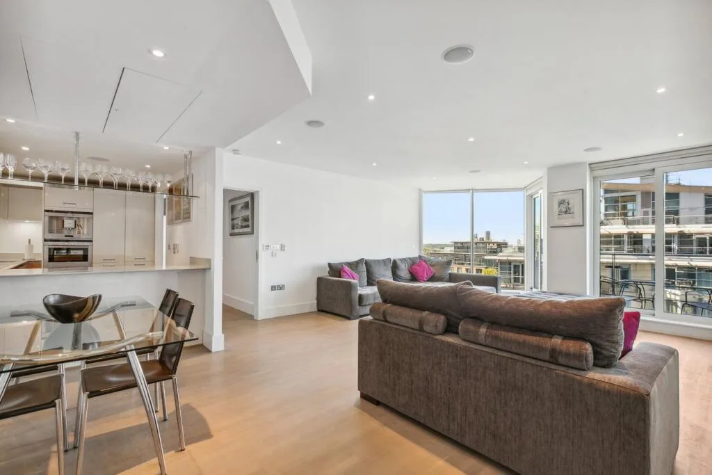 3 bedroom flat for rent