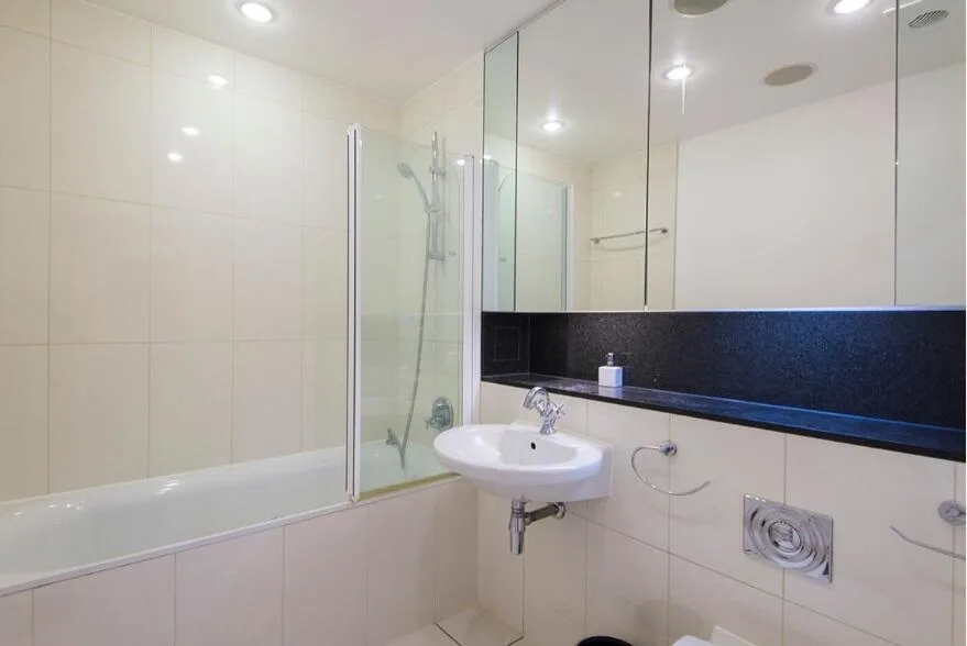 3 bedroom flat for rent