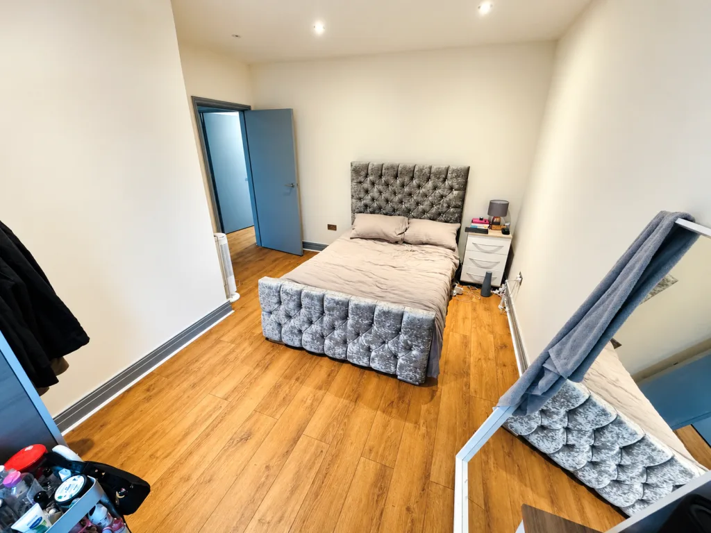 2 bedroom flat for rent