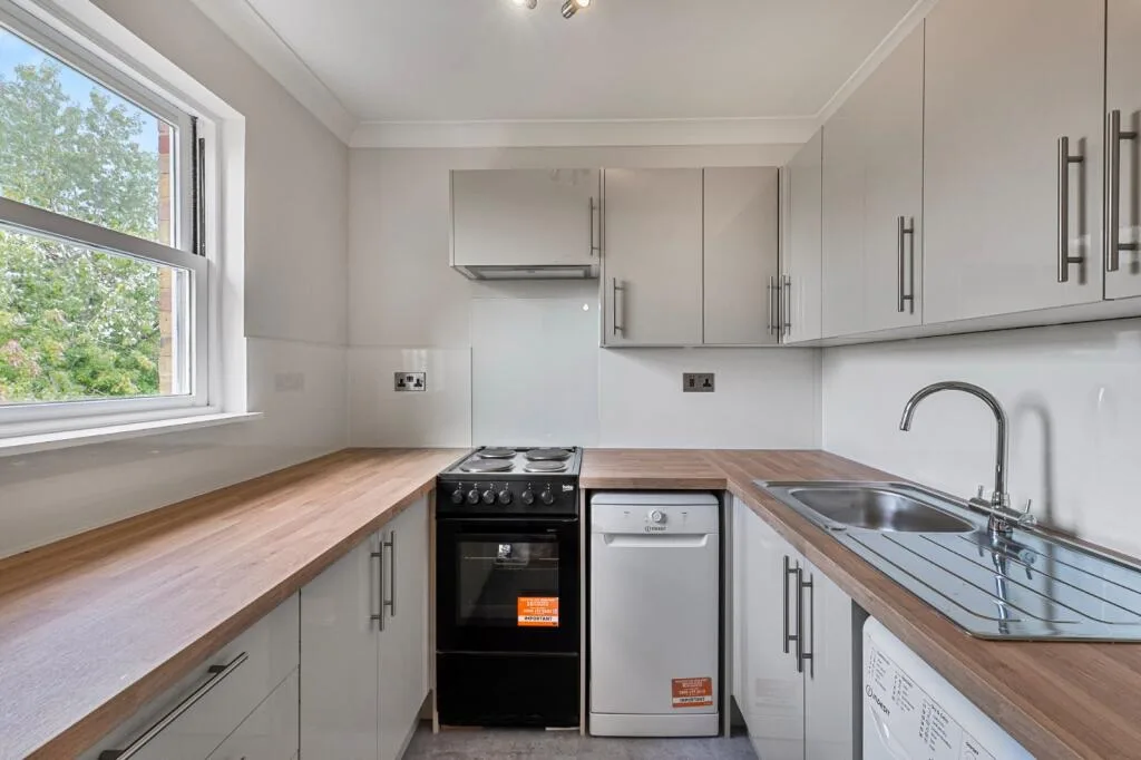 2 bedroom flat for rent