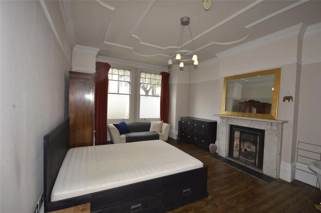 3 bedroom apartment for rent