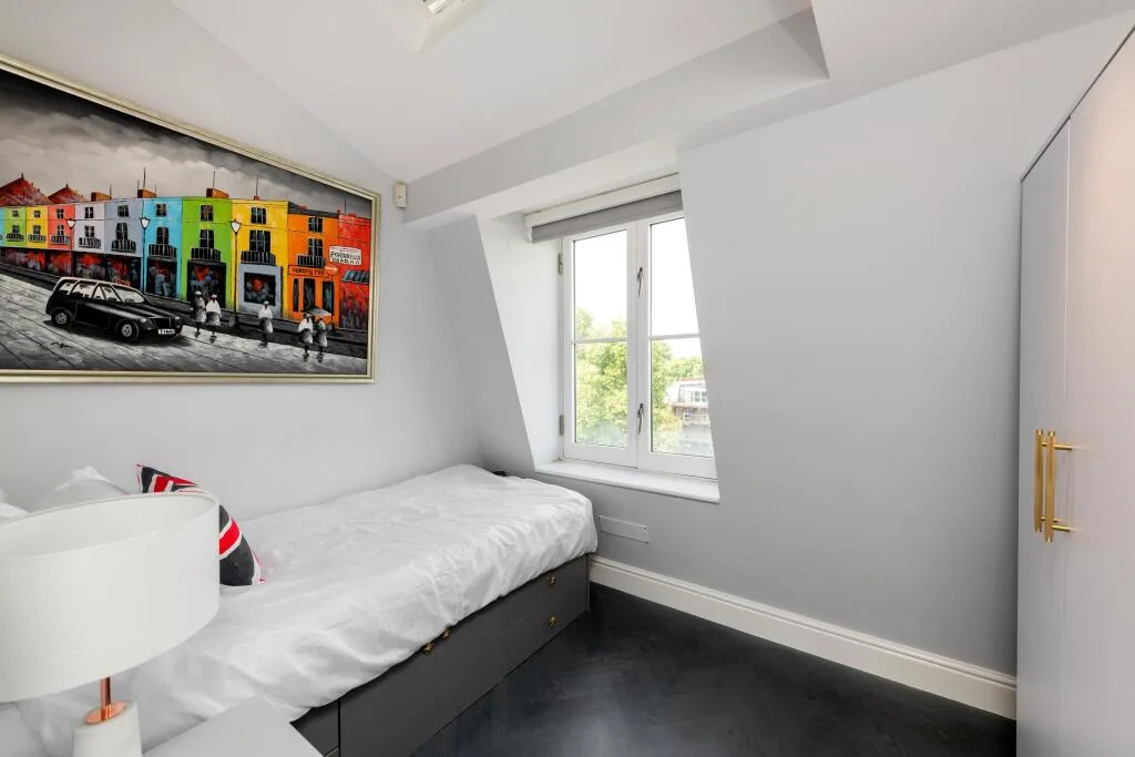 4 bedroom flat for rent
