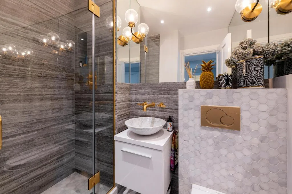 4 bedroom flat for rent