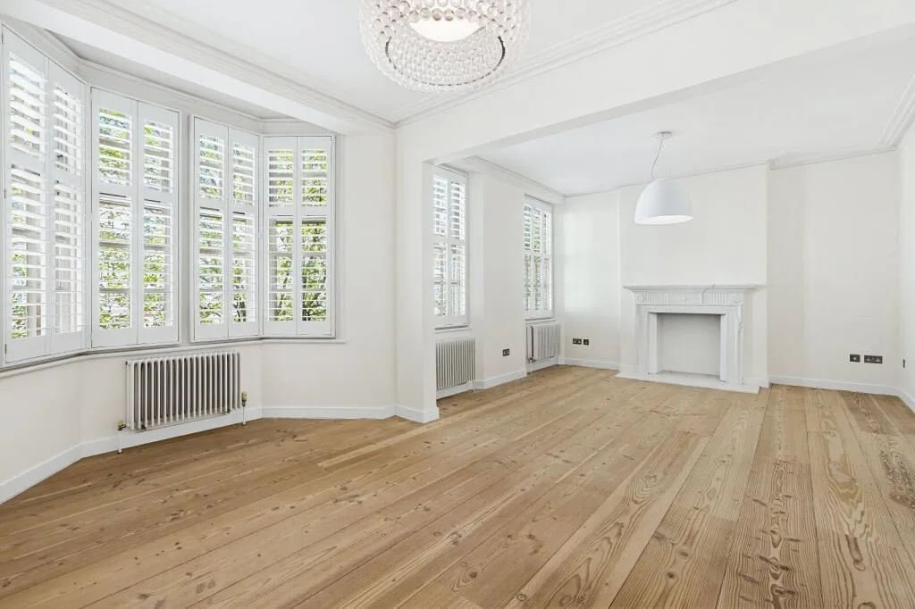 4 bedroom flat for rent