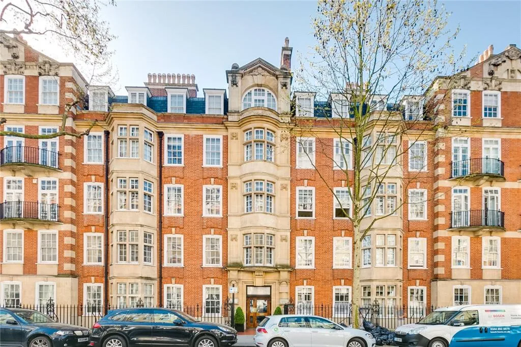 4 bedroom flat for rent