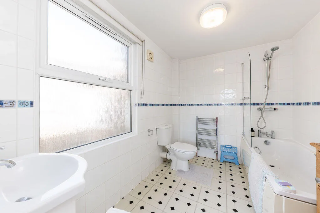 4 bedroom terraced house for rent