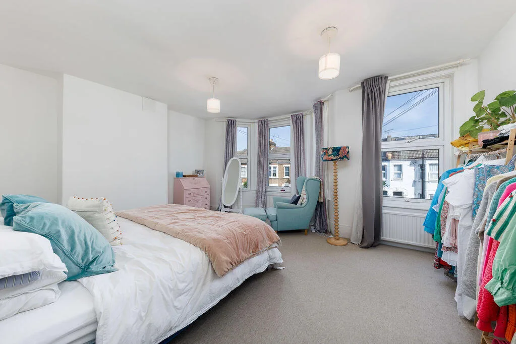 4 bedroom terraced house for rent