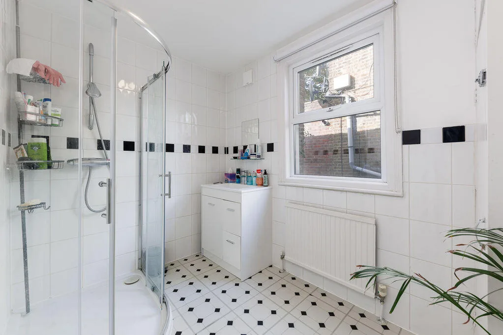 4 bedroom terraced house for rent
