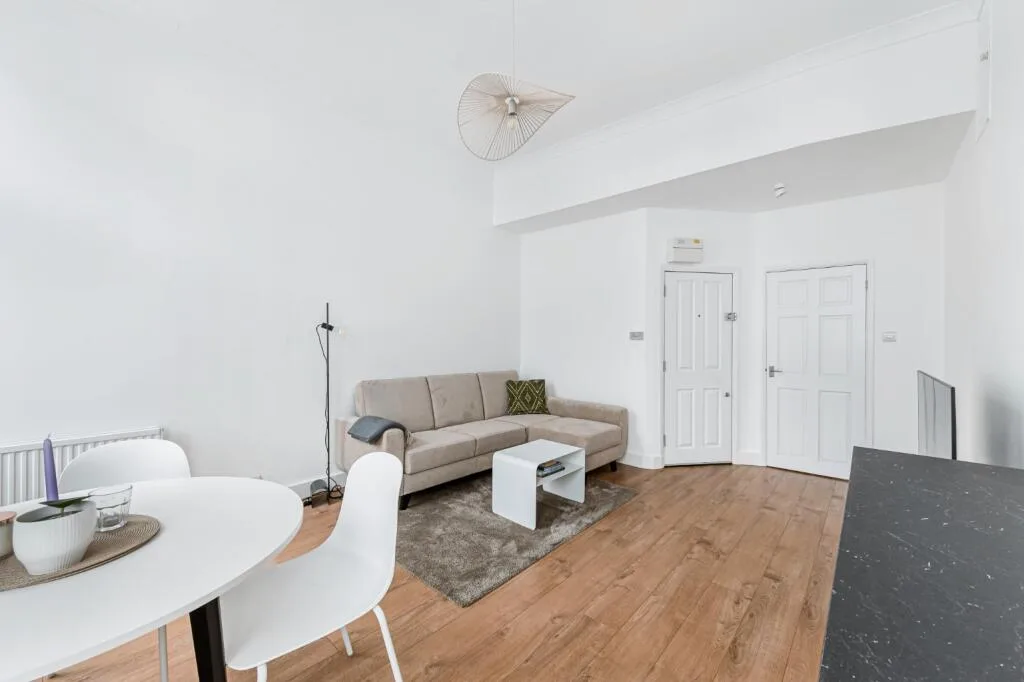 1 bedroom flat for rent