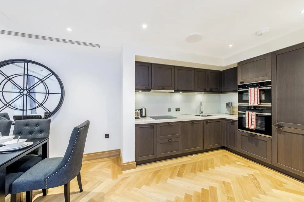 5 bedroom apartment for rent