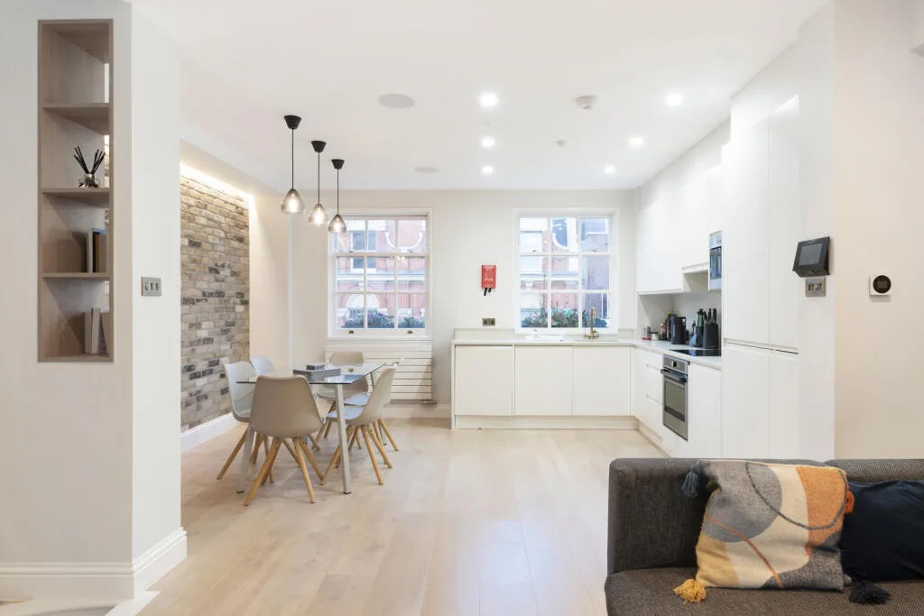 3 bedroom flat for rent