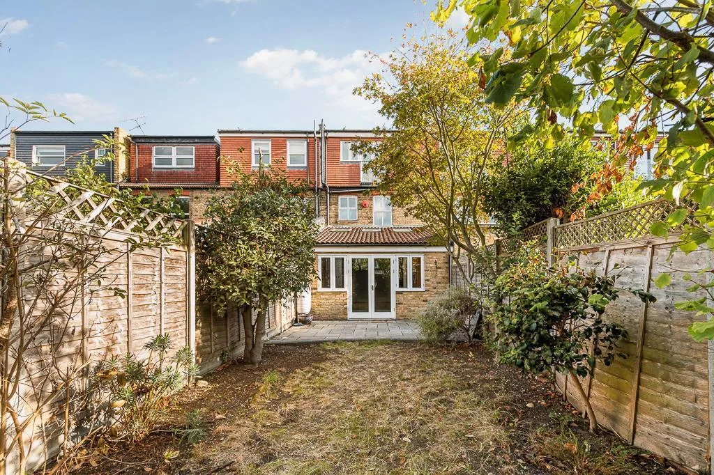 3 bedroom terraced house for rent