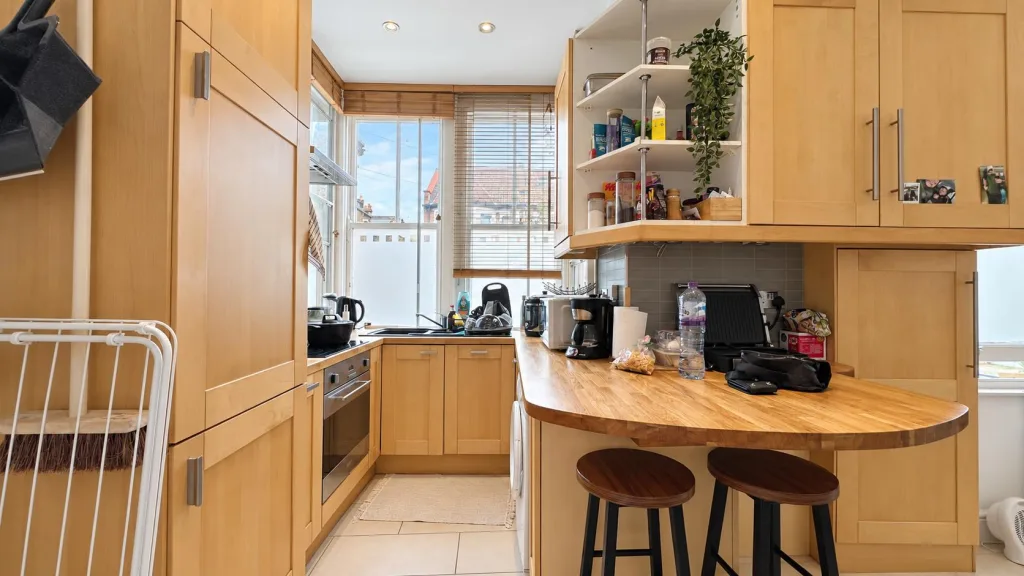 2 bedroom flat for rent