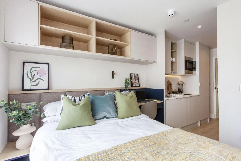 Studio flat for rent