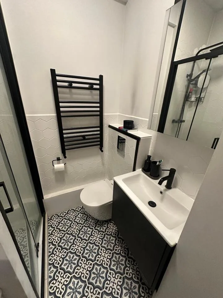 Studio flat for rent