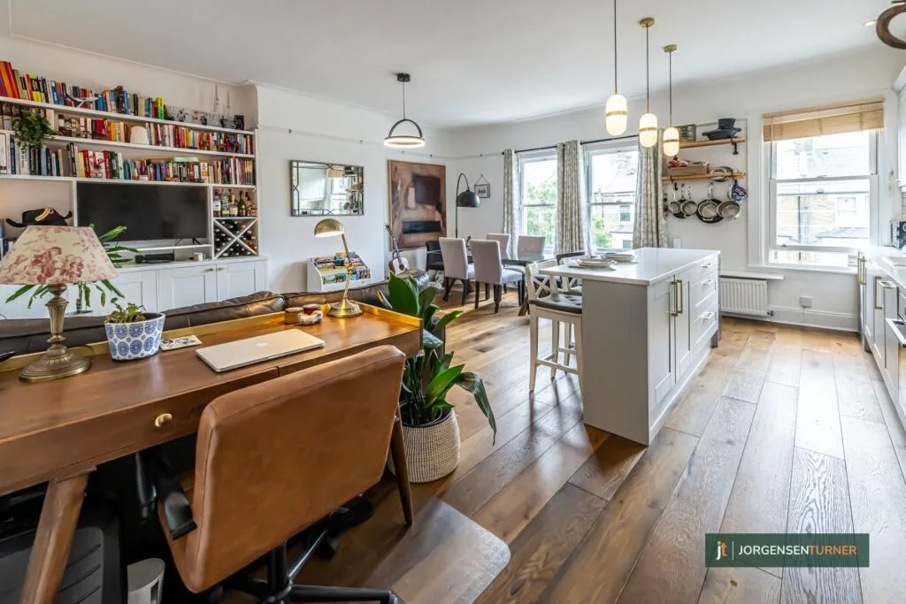 3 bedroom flat for rent