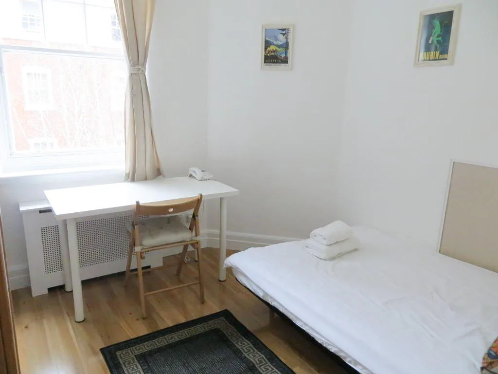 Studio flat for rent
