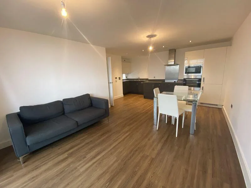 2 bedroom flat for rent