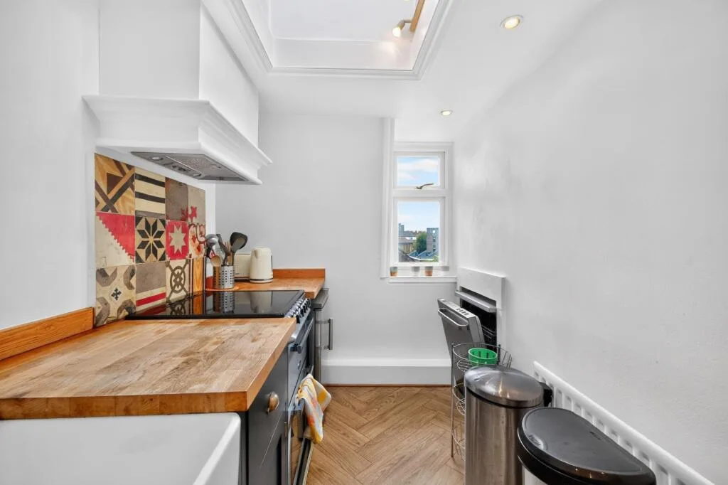 2 bedroom flat for rent