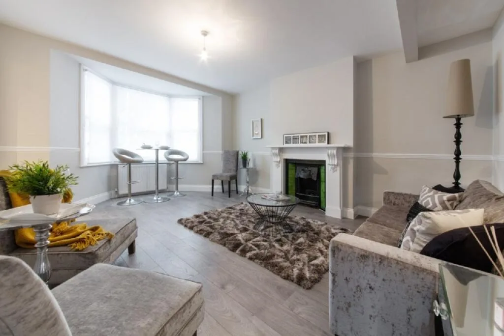 2 bedroom flat for rent