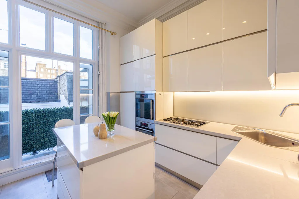 2 bedroom duplex for rent