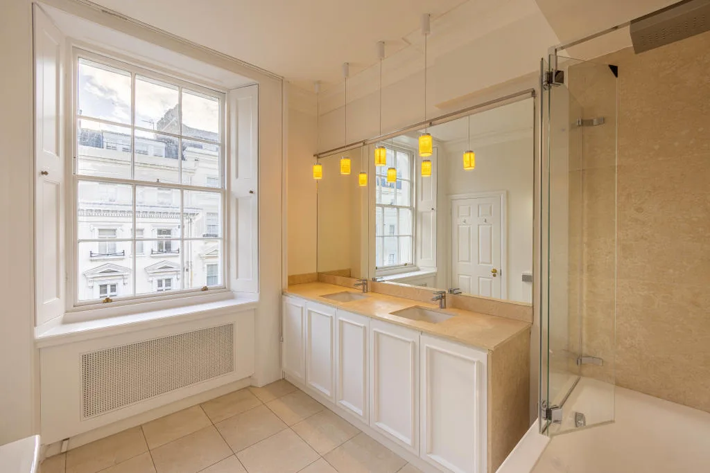 2 bedroom duplex for rent