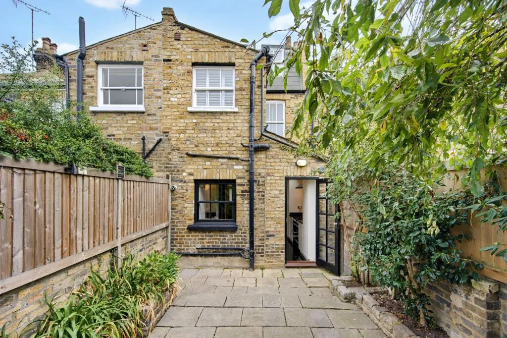 3 bedroom terraced house for rent