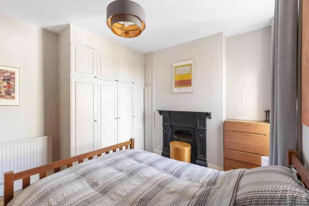 2 bedroom maisonette for rent