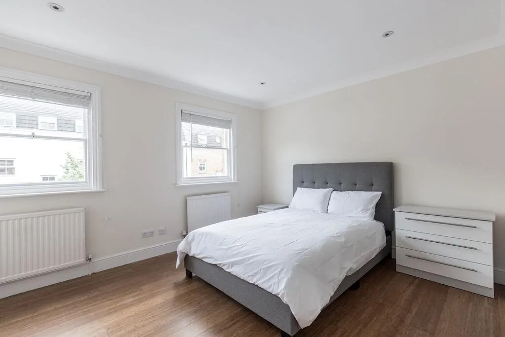 2 bedroom town house for rent