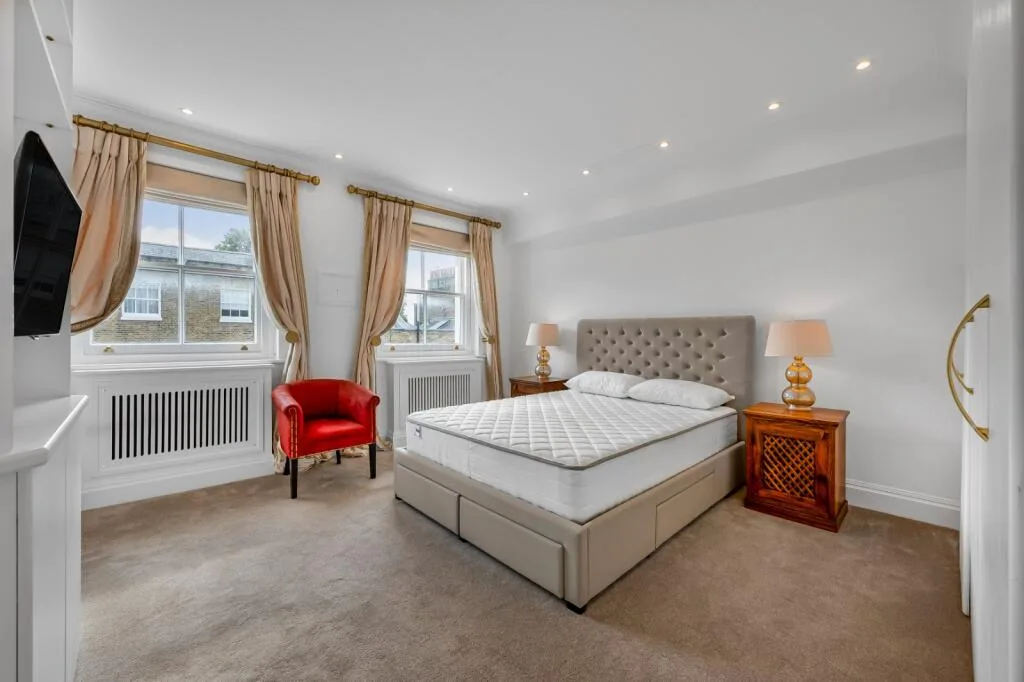 3 bedroom flat for rent