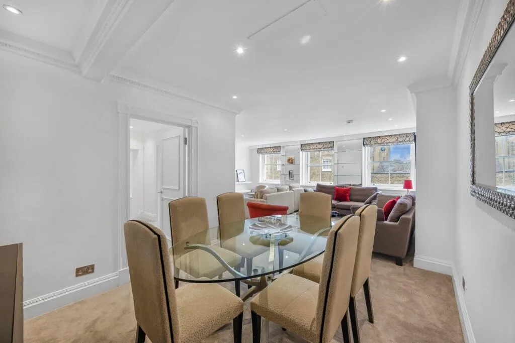 3 bedroom flat for rent