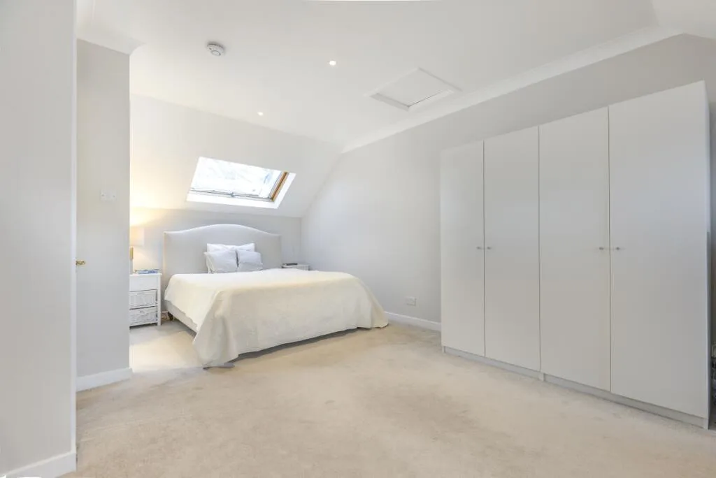 4 bedroom terraced house for rent