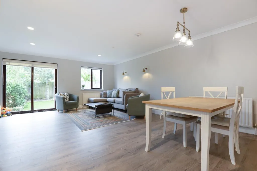 4 bedroom terraced house for rent