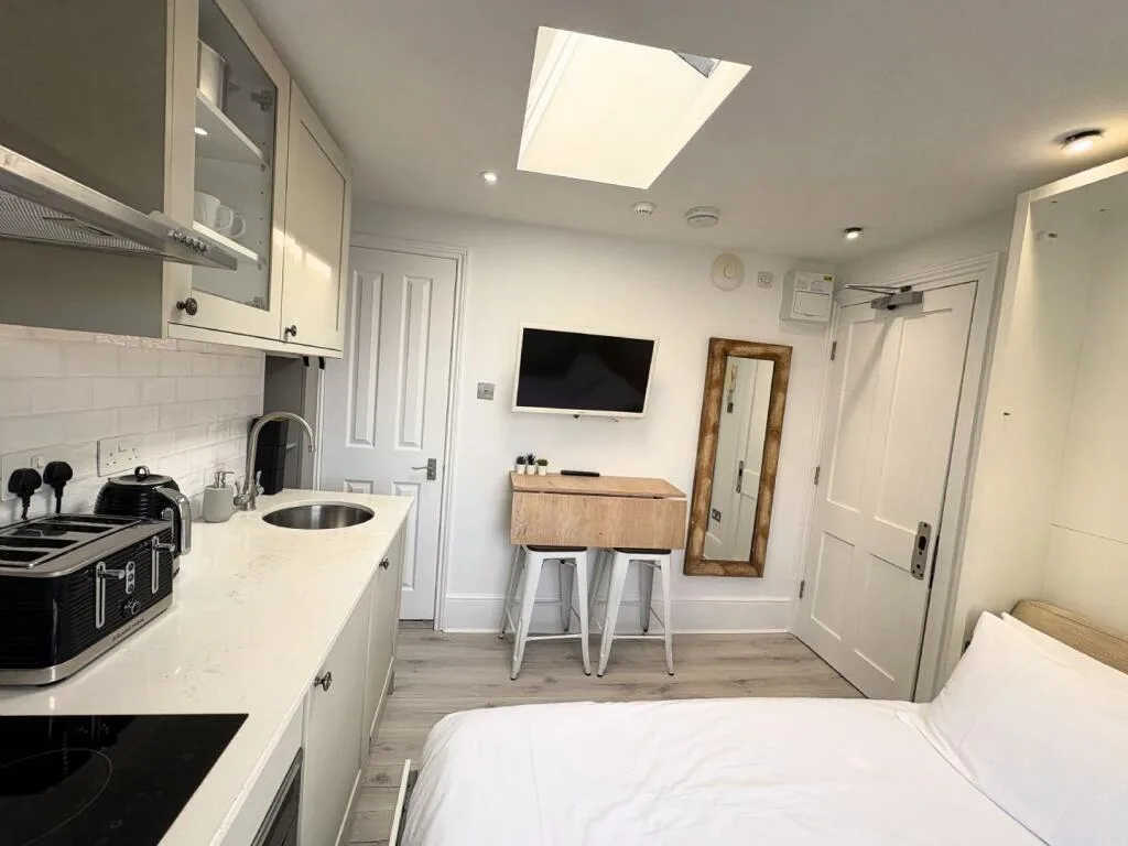 Studio flat for rent