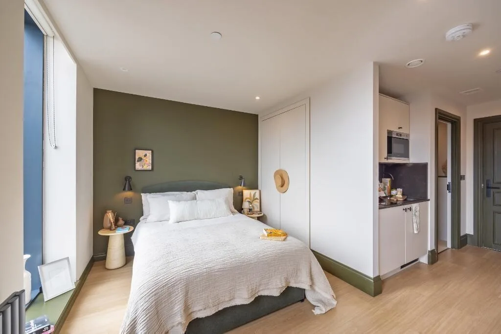 Studio flat for rent