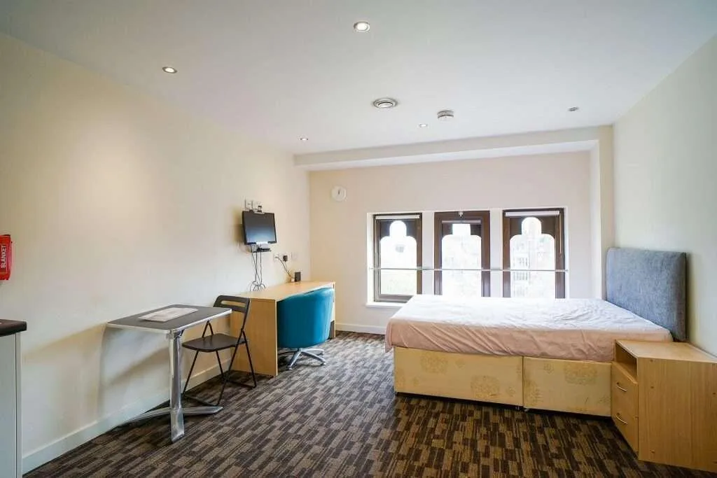 Studio flat for rent