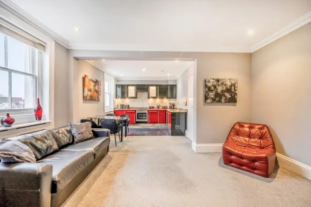 2 bedroom flat for rent