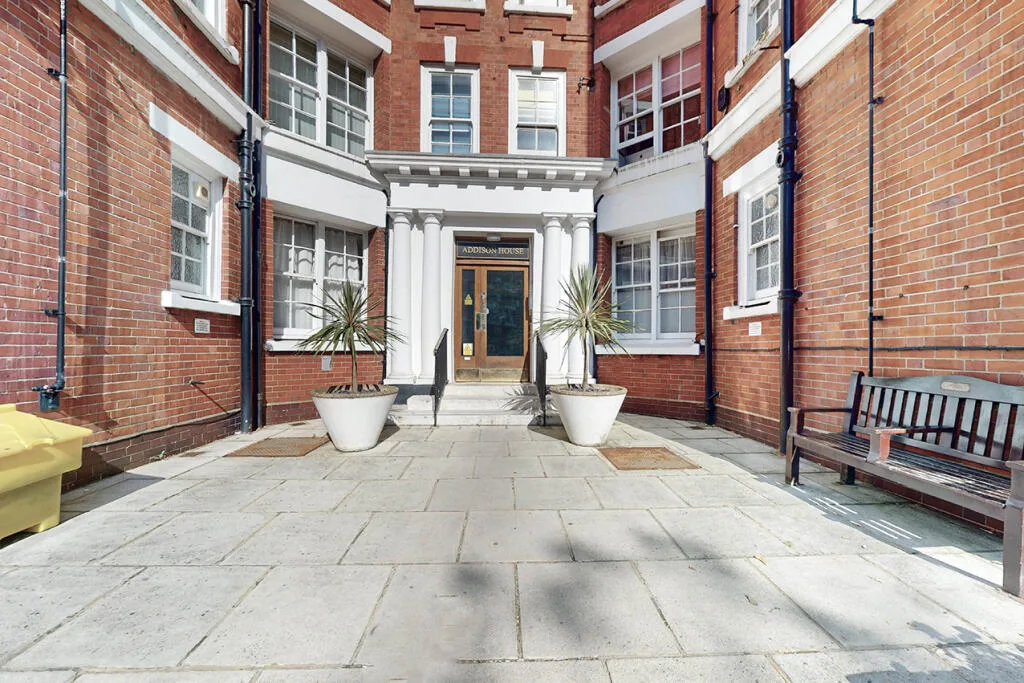 1 bedroom apartment for rent
