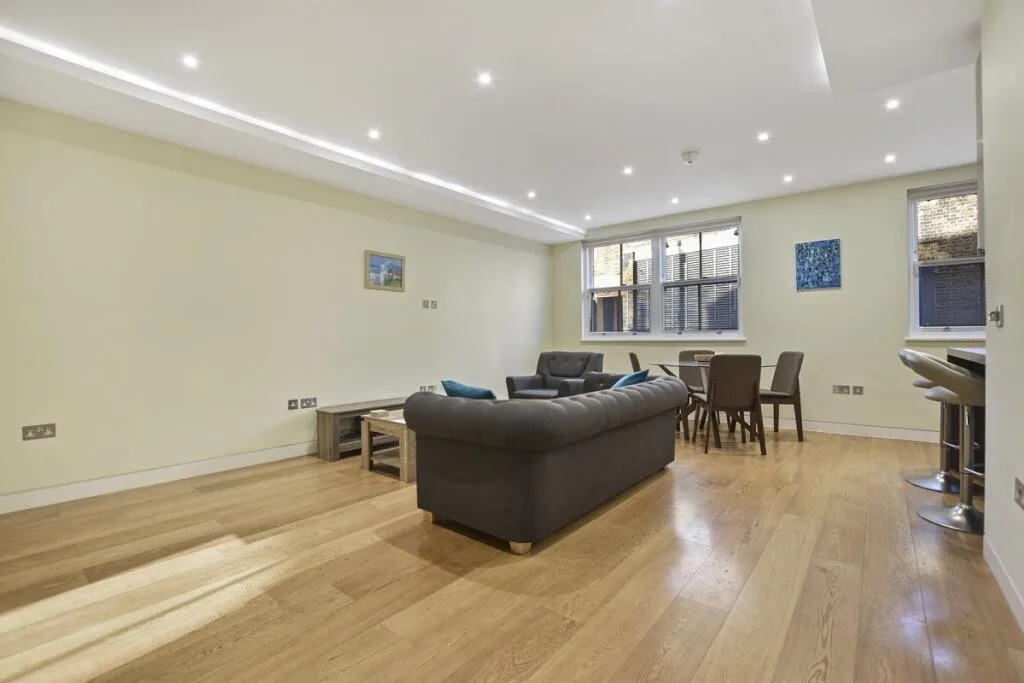 3 bedroom flat for rent