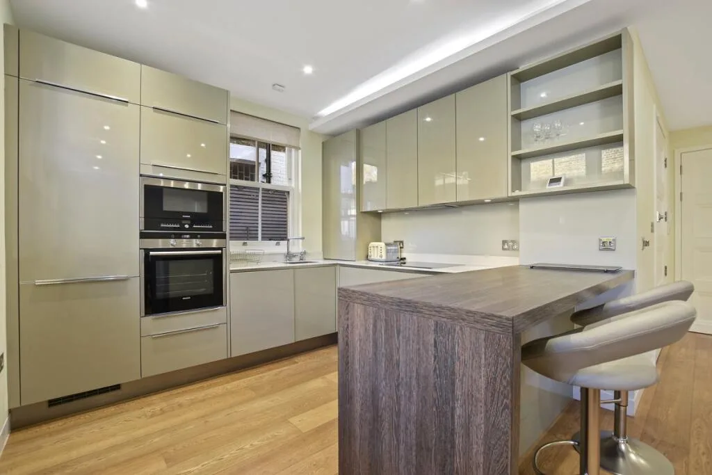 3 bedroom flat for rent