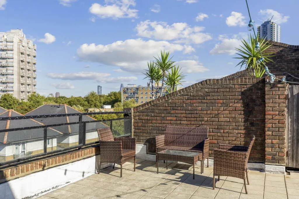 3 bedroom apartment for rent