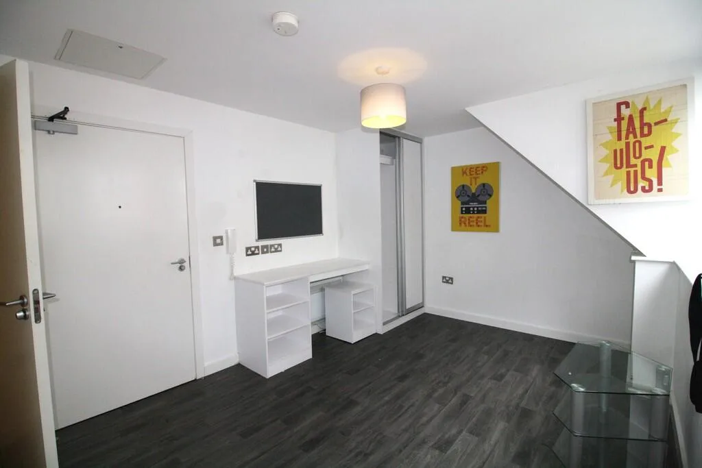 Studio apartment for rent