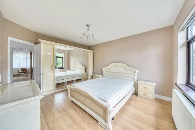 4 bedroom detached house for rent