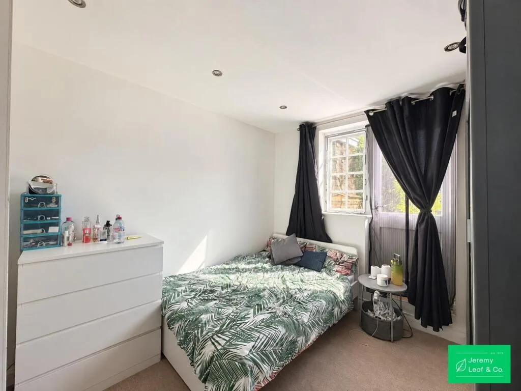 2 bedroom cottage for rent
