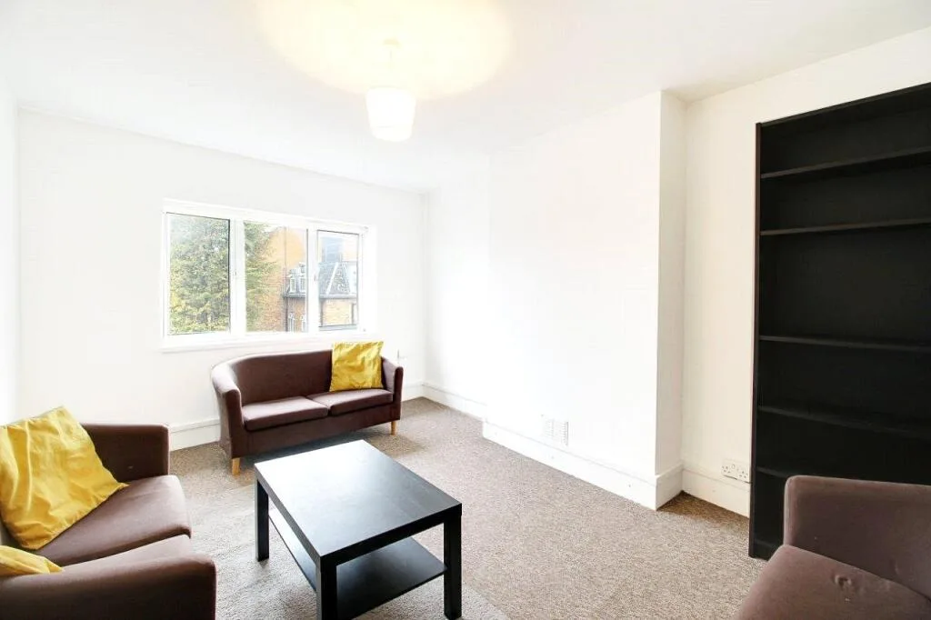 3 bedroom apartment for rent