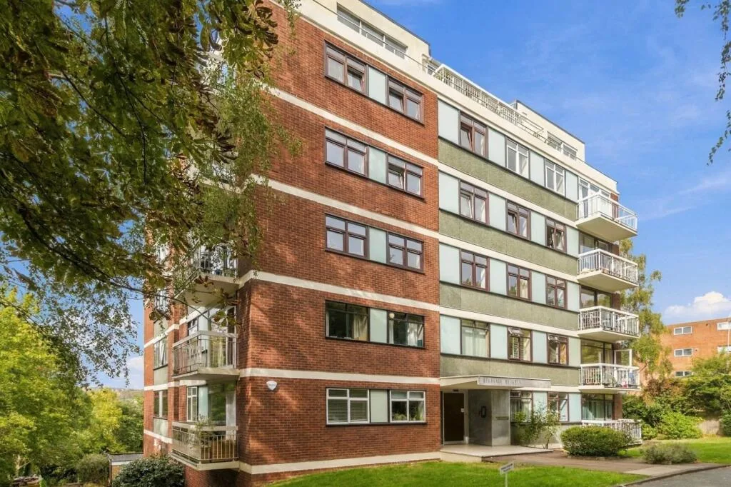 2 bedroom flat for rent
