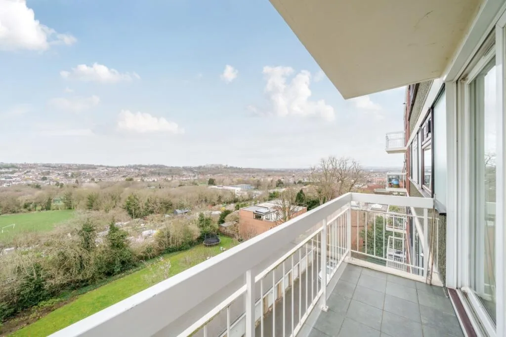 2 bedroom flat for rent