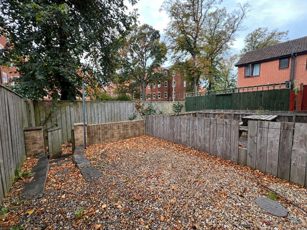2 bedroom terraced house for rent