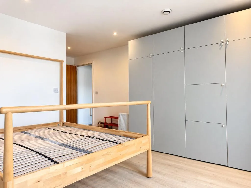 2 bedroom penthouse for rent