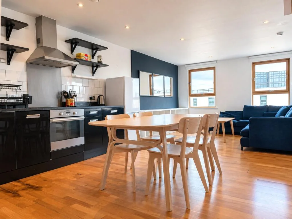 2 bedroom penthouse for rent